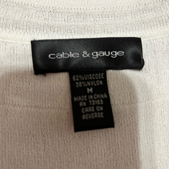 Cable and Gauge White Top - Picture 4 of 6